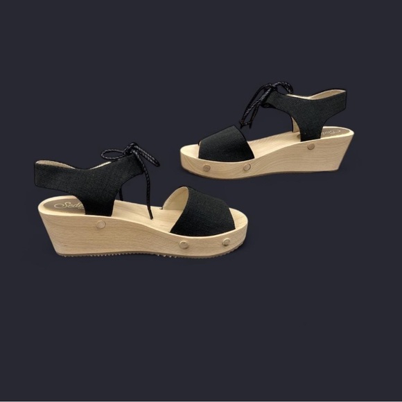 Sedette Wood Tie Up Wedge Clog 9 Nwot